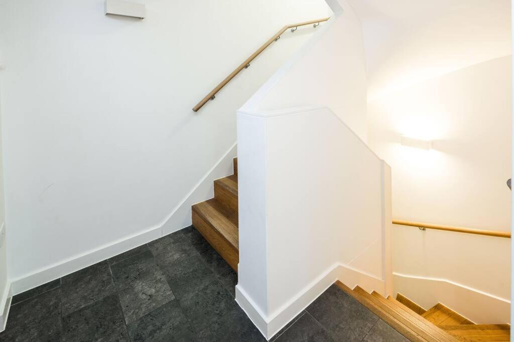 Апартаменти Chic And Spacious Flat Near Bond Street Лондон Екстер'єр фото
